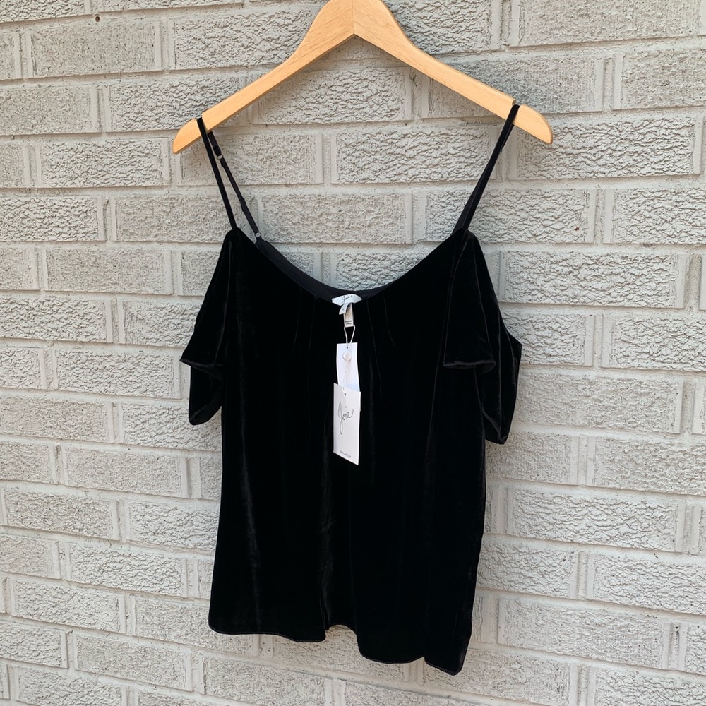 NEW Joie Adorlee E Cold Shoulder Top in Caviar - Picture 6 of 14